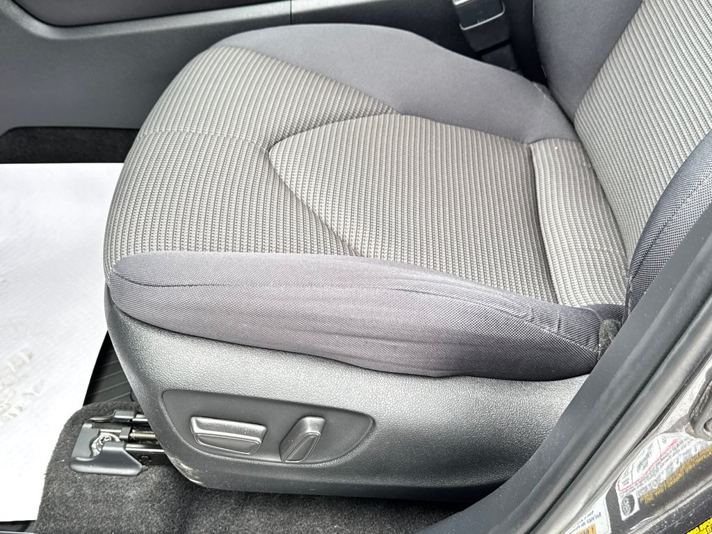 Toyota Highlander LE AWD / BAS KILOS / MEILLEUR VUS SUR LE MARCHÉ / 2023 à Thetford Mines, Québec - 28 - w1024h768px