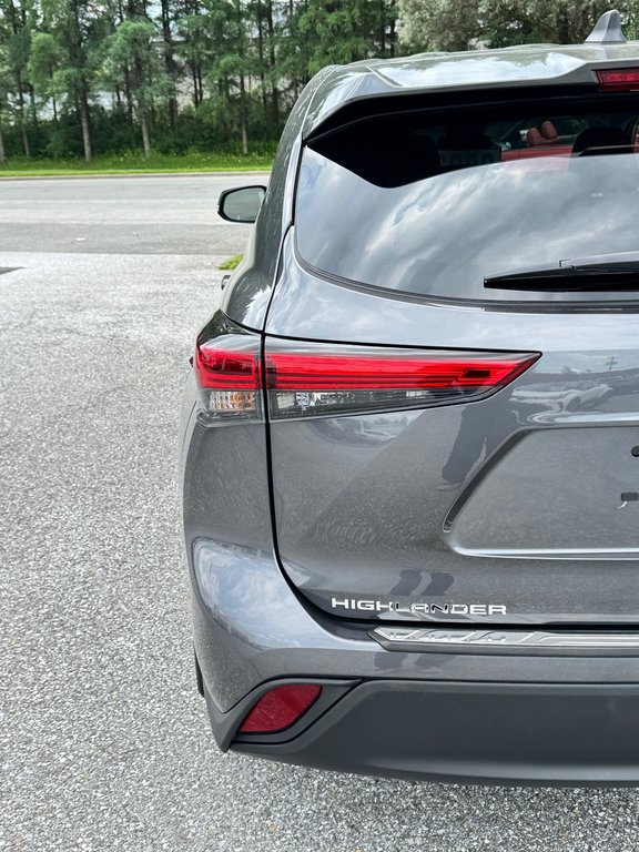 Toyota Highlander LE AWD / BAS KILOS / MEILLEUR VUS SUR LE MARCHÉ / 2023 à Thetford Mines, Québec - 18 - w1024h768px