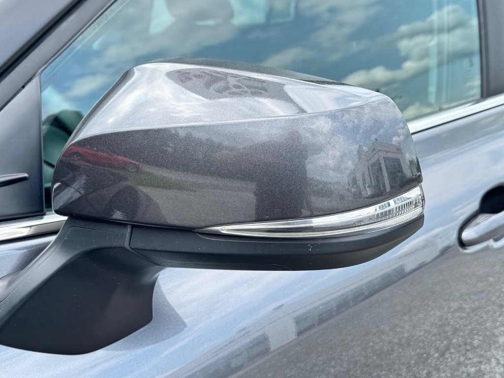 Toyota Highlander LE AWD / BAS KILOS / MEILLEUR VUS SUR LE MARCHÉ / 2023 à Thetford Mines, Québec - 17 - w1024h768px