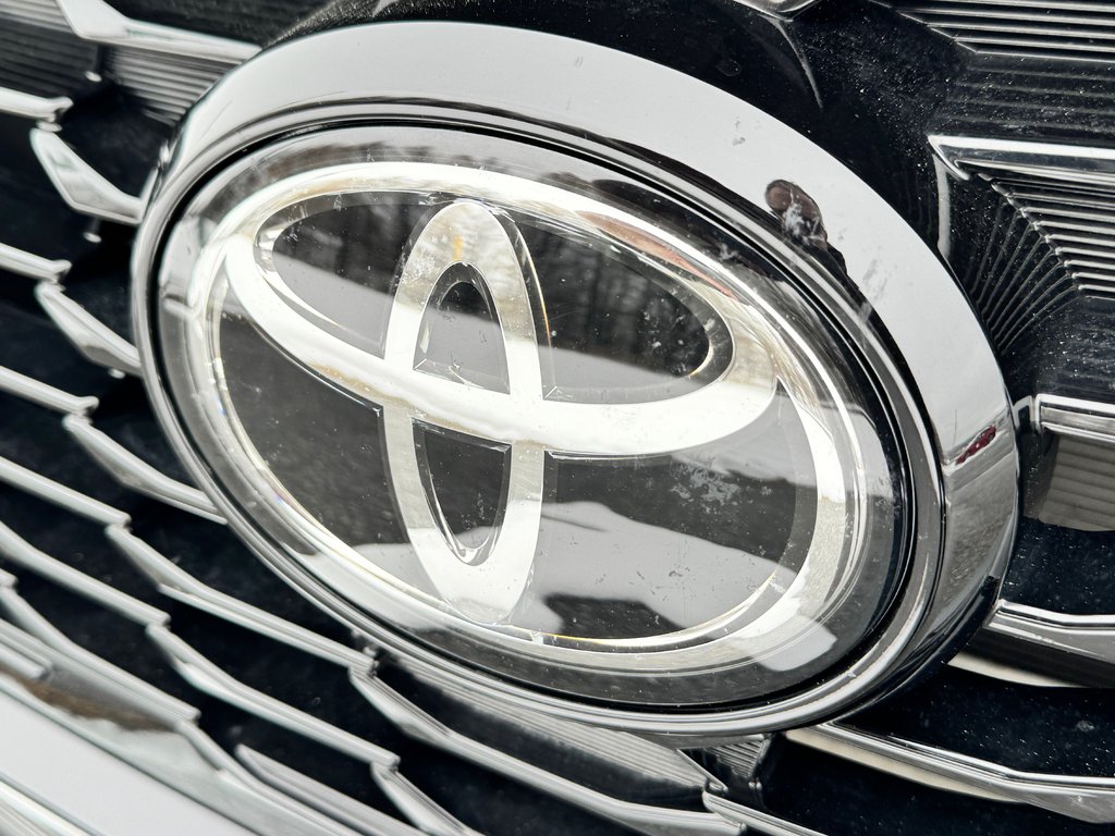 Toyota Highlander XSE / JAMAIS ACCIDENTÉ  / ATT. REMORQUE TOYOTA 2023 à Thetford Mines, Québec - 12 - w1024h768px