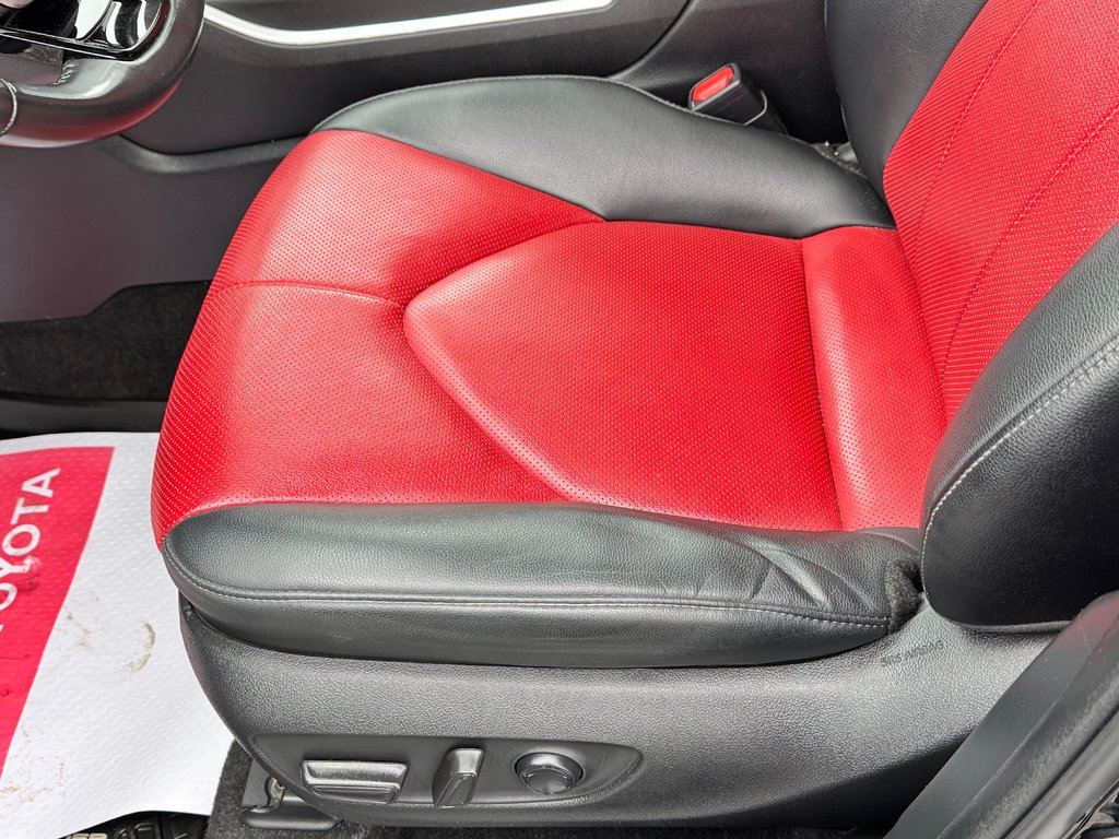 Toyota Highlander XSE / JAMAIS ACCIDENTÉ  / ATT. REMORQUE TOYOTA 2023 à Thetford Mines, Québec - 33 - w1024h768px