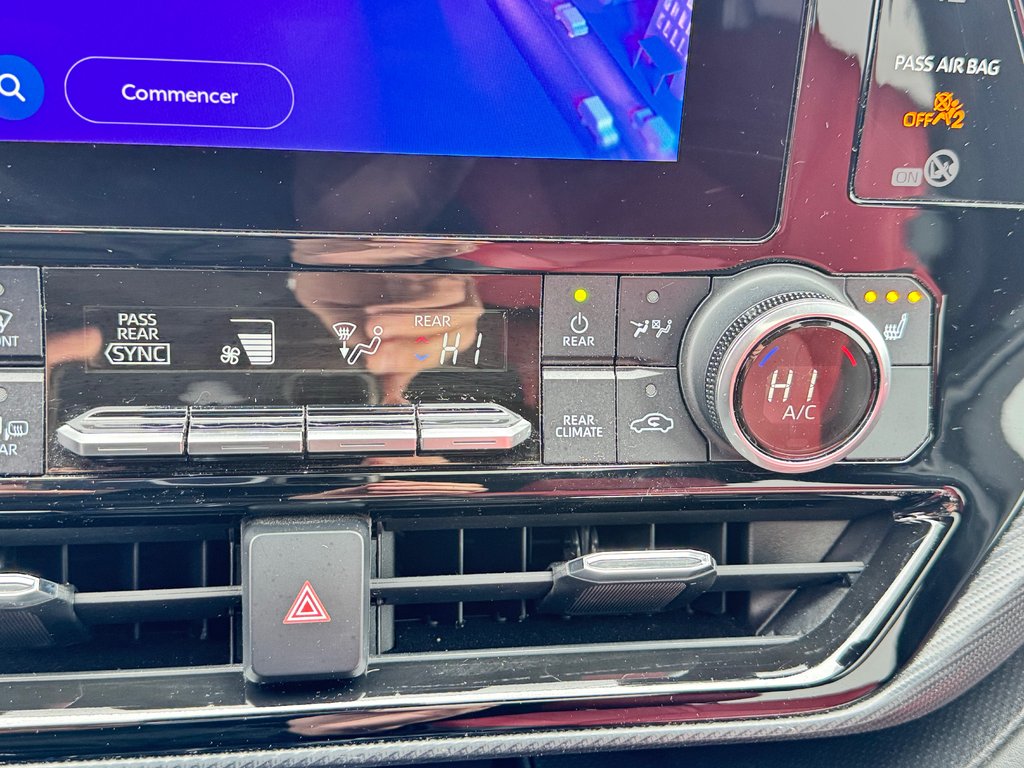 Toyota Highlander XSE / JAMAIS ACCIDENTÉ  / ATT. REMORQUE TOYOTA 2023 à Thetford Mines, Québec - 45 - w1024h768px