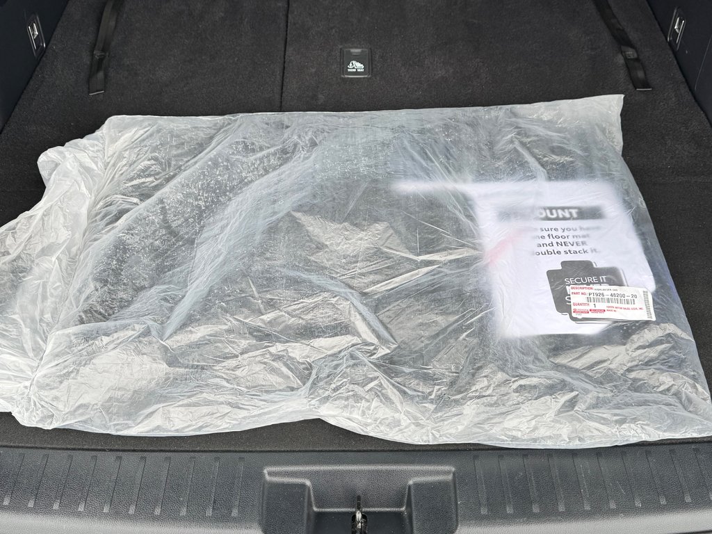 Toyota Highlander XSE / JAMAIS ACCIDENTÉ  / ATT. REMORQUE TOYOTA 2023 à Thetford Mines, Québec - 68 - w1024h768px