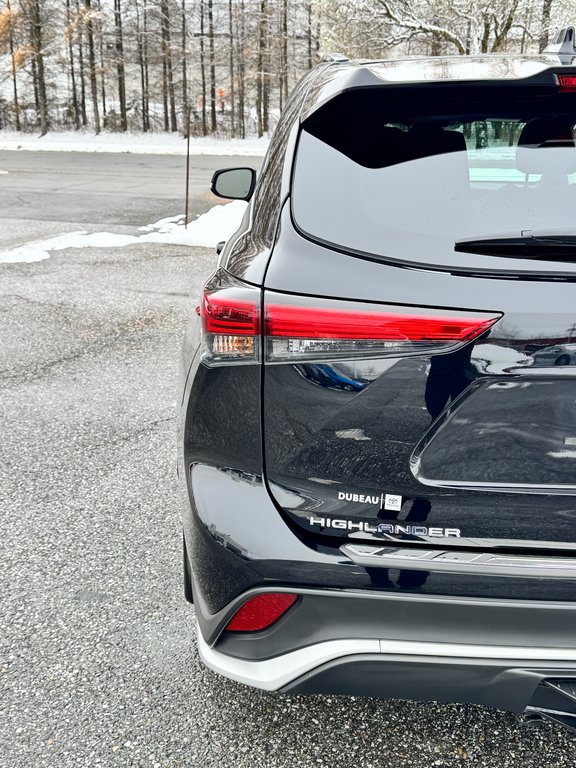 Toyota Highlander XSE / JAMAIS ACCIDENTÉ  / ATT. REMORQUE TOYOTA 2023 à Thetford Mines, Québec - 23 - w1024h768px