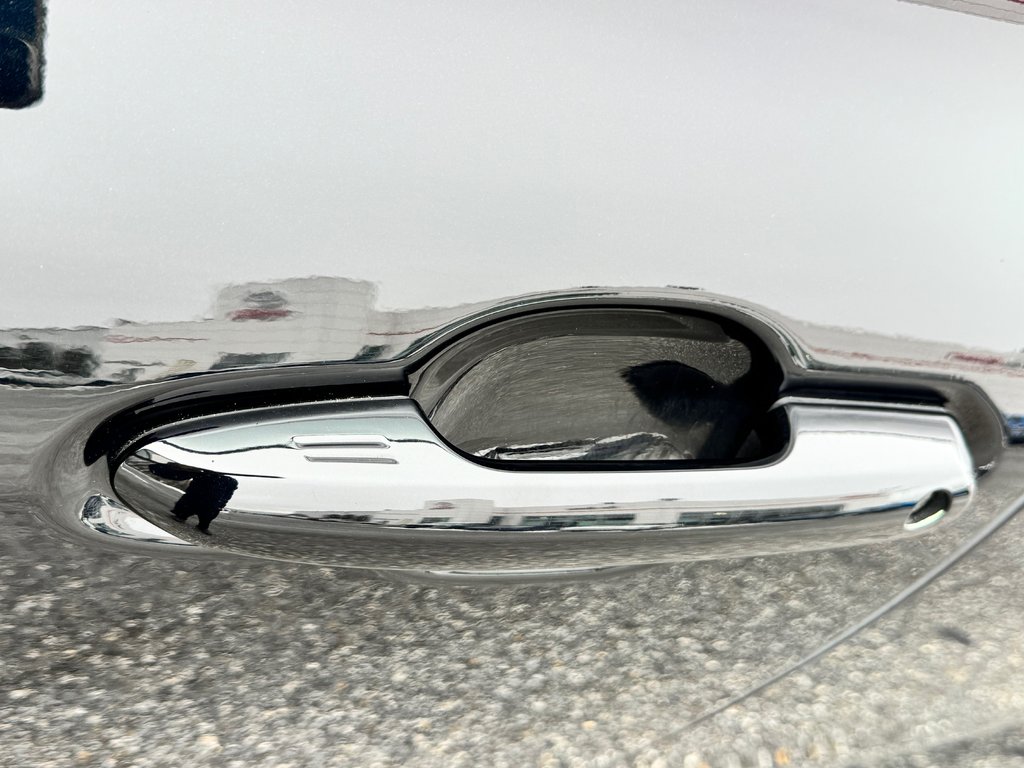 Toyota Highlander XSE / JAMAIS ACCIDENTÉ  / ATT. REMORQUE TOYOTA 2023 à Thetford Mines, Québec - 22 - w1024h768px