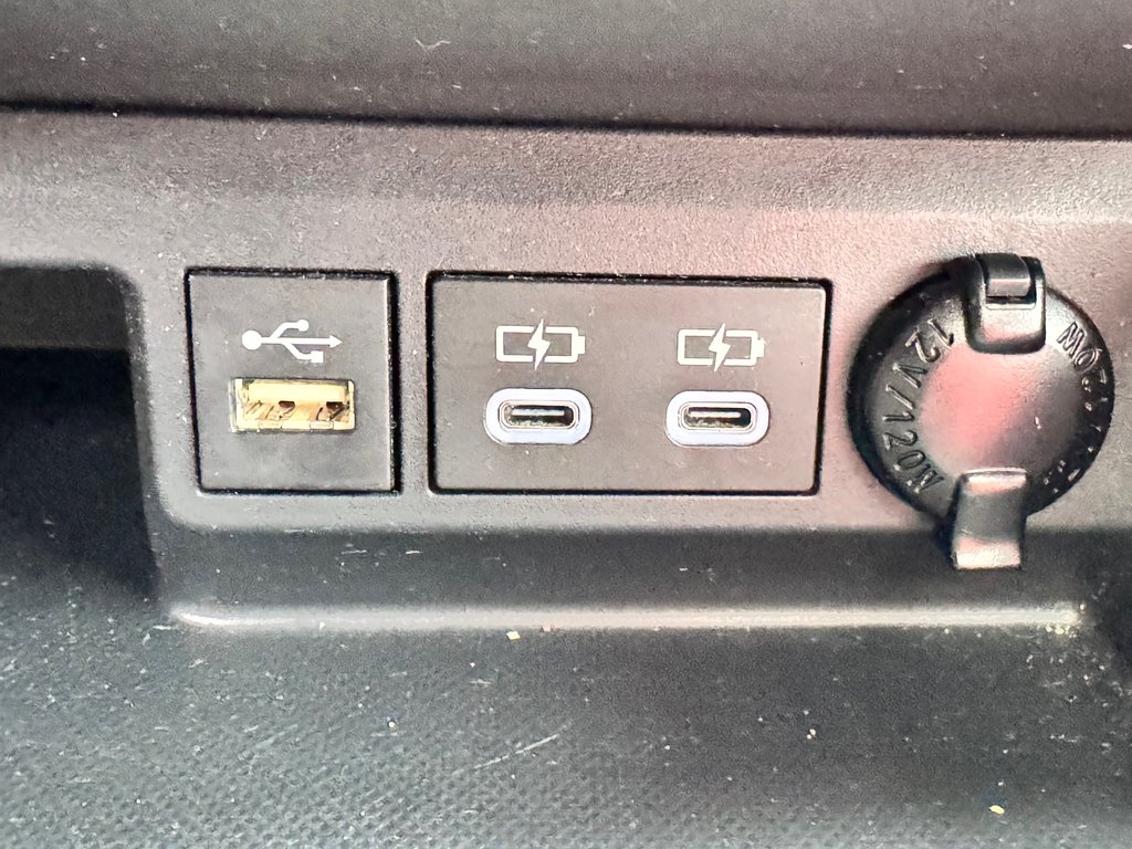 Toyota Highlander XSE / JAMAIS ACCIDENTÉ  / ATT. REMORQUE TOYOTA 2023 à Thetford Mines, Québec - 46 - w1024h768px