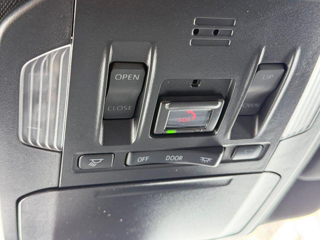 2023 Toyota Highlander XSE / 7 PASSAGERS / PRIX IMBATTABLE / SUPER LOOK / in Thetford Mines, Quebec - 54 - w1024h768px