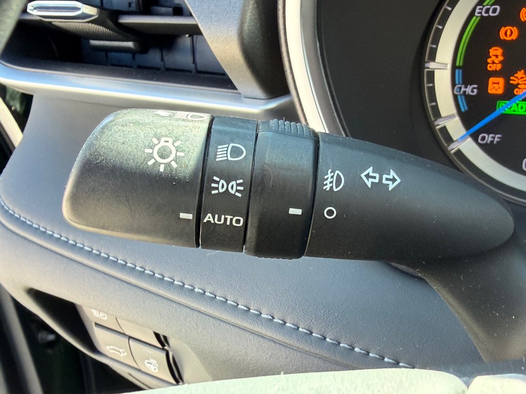 2023 Toyota Highlander HYBRIDE XLE AWD / PEA 29-01-27=100KM / in Thetford Mines, Quebec - 42 - w1024h768px