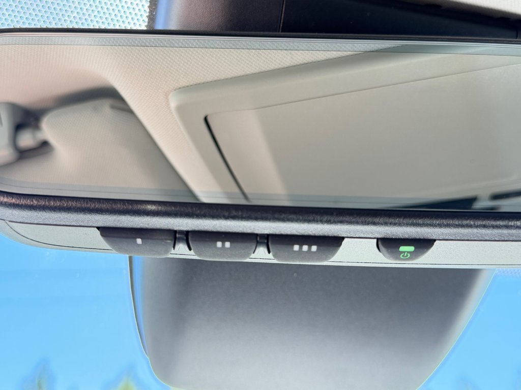 2023 Toyota Highlander HYBRIDE XLE AWD / PEA 29-01-27=100KM / in Thetford Mines, Quebec - 55 - w1024h768px