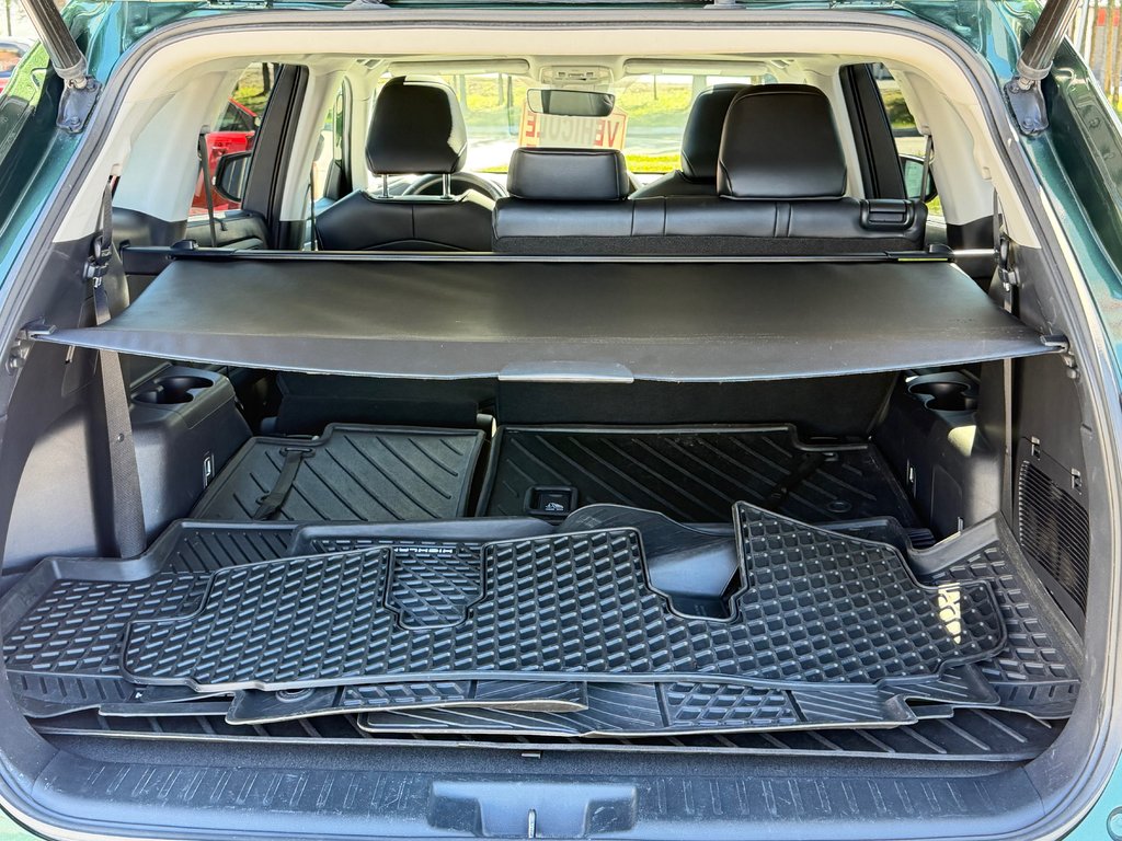 2023 Toyota Highlander HYBRIDE XLE AWD / PEA 29-01-27=100KM / in Thetford Mines, Quebec - 65 - w1024h768px