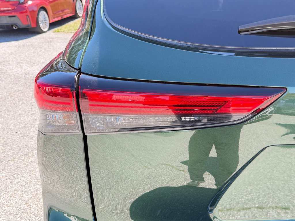 2023 Toyota Highlander HYBRIDE XLE AWD / PEA 29-01-27=100KM / in Thetford Mines, Quebec - 25 - w1024h768px