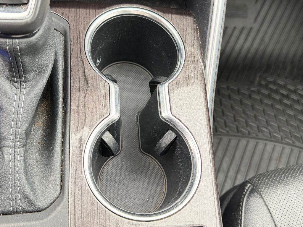 2024 Toyota Highlander LIMITED / MAGS 20'' / 1 SEUL PROPRIETAIRE / WOW in Thetford Mines, Quebec - 54 - w1024h768px