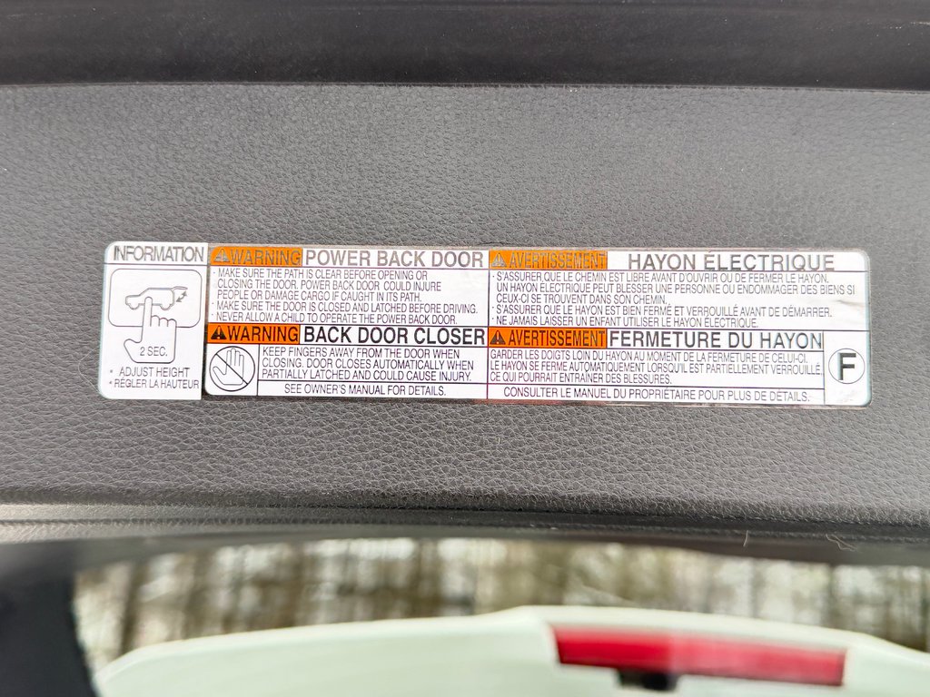 2024 Toyota Highlander LIMITED / MAGS 20'' / 1 SEUL PROPRIETAIRE / WOW in Thetford Mines, Quebec - 74 - w1024h768px