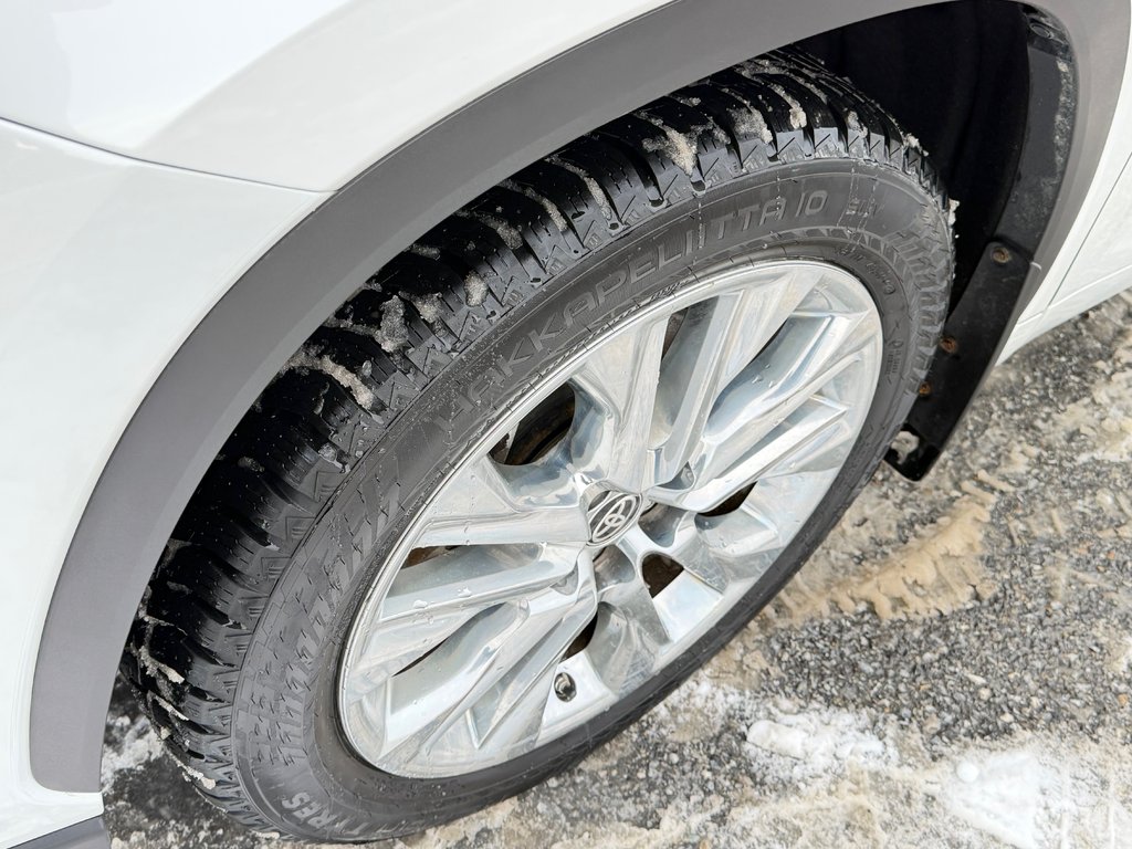 2024 Toyota Highlander LIMITED / MAGS 20'' / 1 SEUL PROPRIETAIRE / WOW in Thetford Mines, Quebec - 16 - w1024h768px