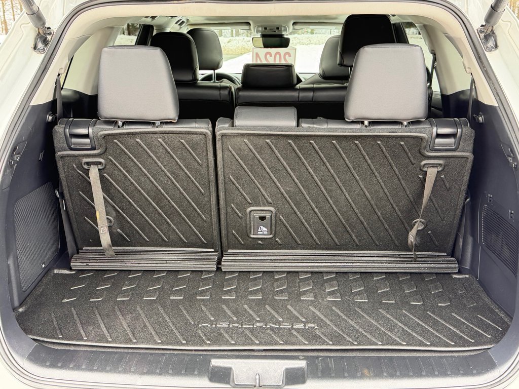 2024 Toyota Highlander LIMITED / MAGS 20'' / 1 SEUL PROPRIETAIRE / WOW in Thetford Mines, Quebec - 70 - w1024h768px
