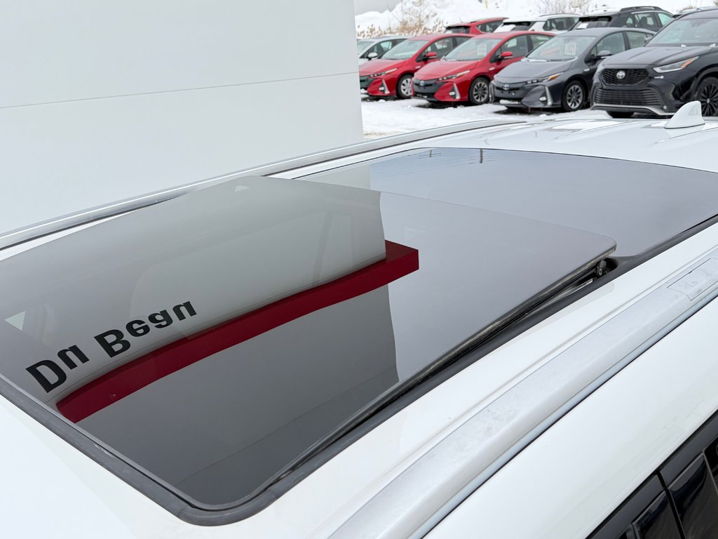 2024 Toyota Highlander LIMITED / MAGS 20'' / 1 SEUL PROPRIETAIRE / WOW in Thetford Mines, Quebec - 19 - w1024h768px