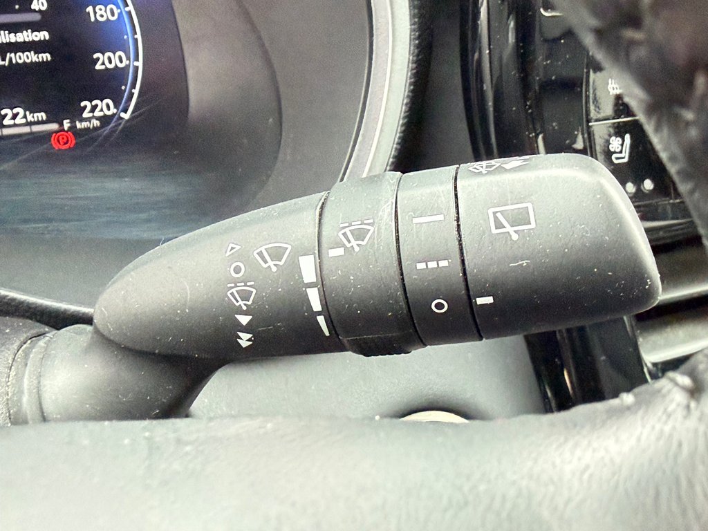 2024 Toyota Highlander LIMITED / MAGS 20'' / 1 SEUL PROPRIETAIRE / WOW in Thetford Mines, Quebec - 44 - w1024h768px