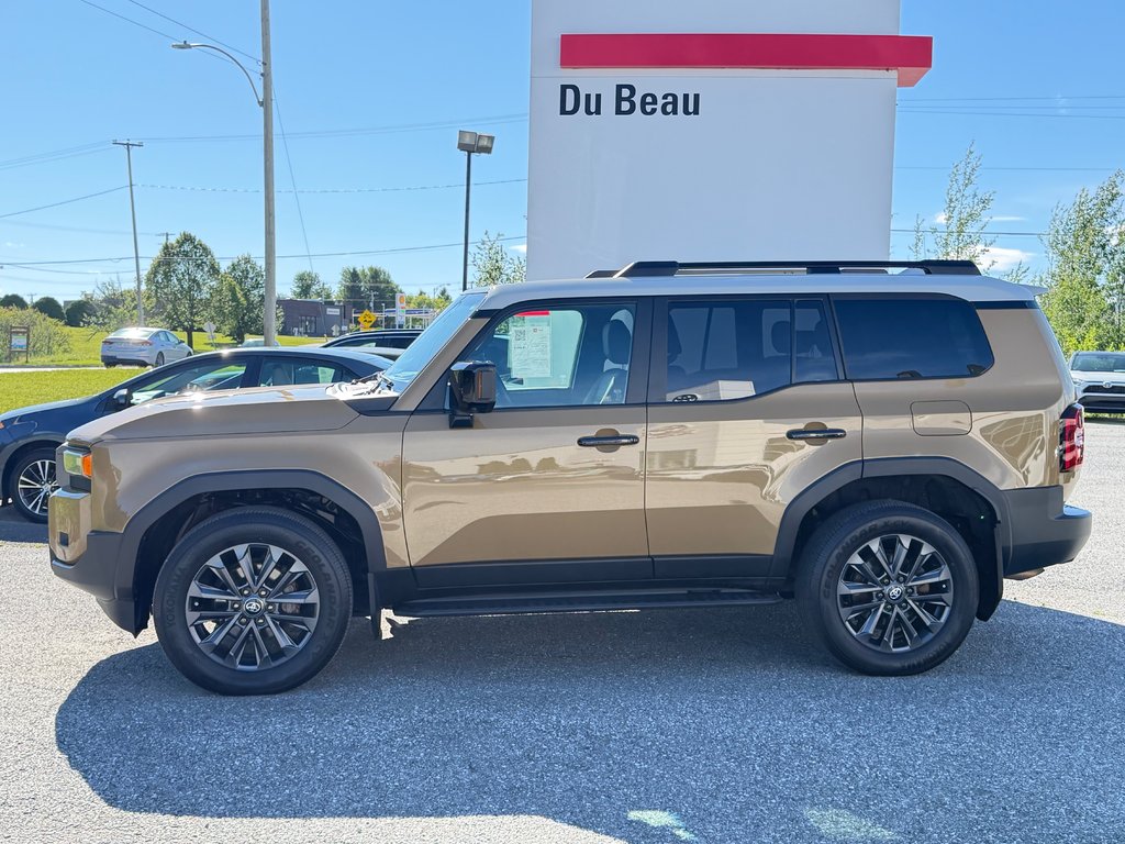 2024 Toyota Land Cruiser PREMIUM AWD / HYPER RARE / PARFAIT POUR EXPORT / in Thetford Mines, Quebec - 8 - w1024h768px
