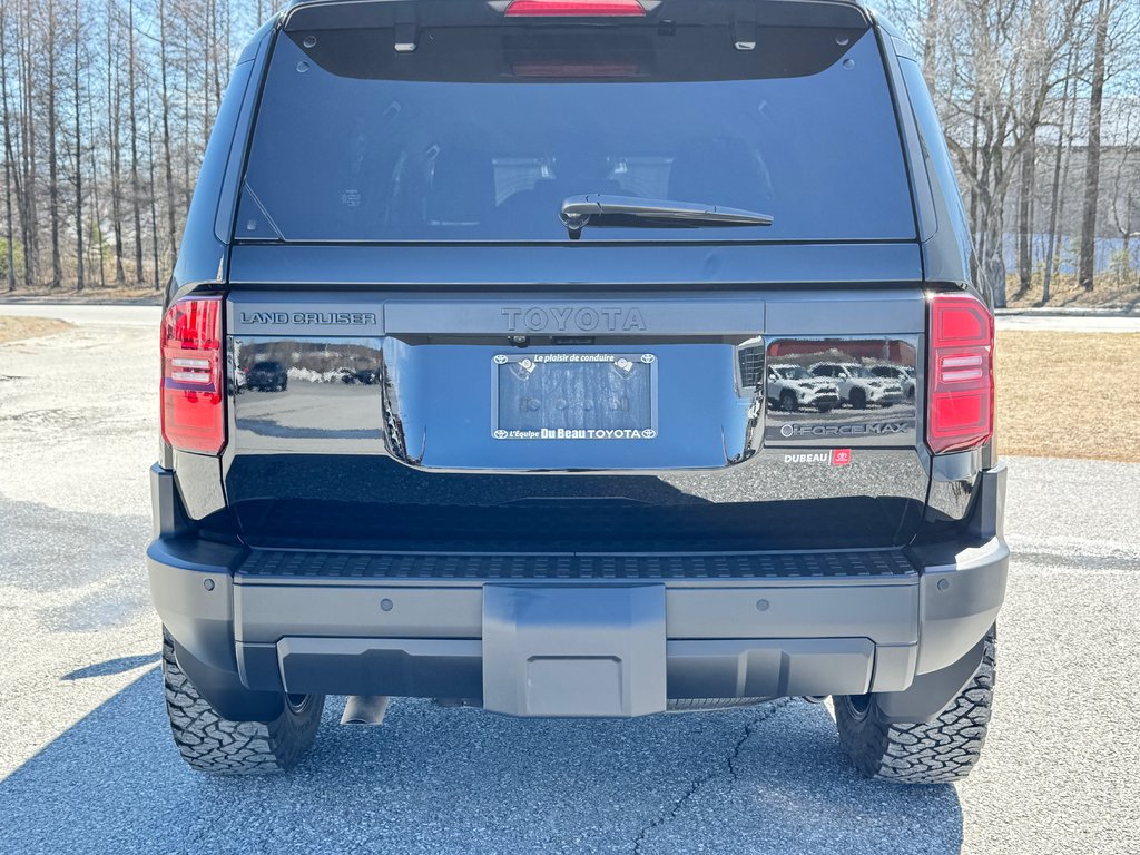 Toyota Land Cruiser 1958 / LIFT KIT / MAGS FUEL 20 / PNEUS BF KO3 / EMBLEME NOIR / UNIQUE 2025 à Thetford Mines, Québec - 27 - w1024h768px