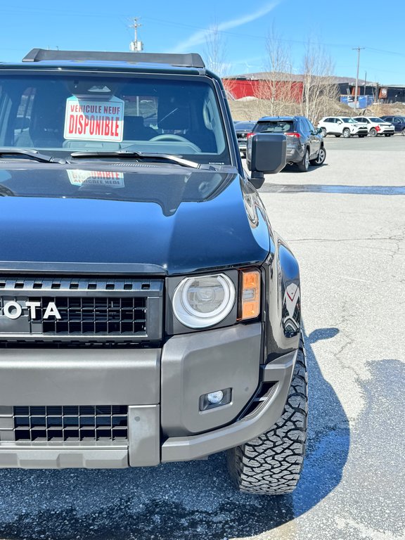 Toyota Land Cruiser 1958 / LIFT KIT / MAGS FUEL 20 / PNEUS BF KO3 / EMBLEME NOIR / UNIQUE 2025 à Thetford Mines, Québec - 8 - w1024h768px