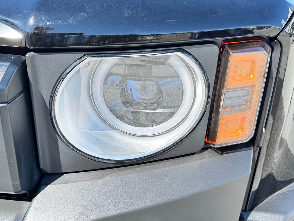 Toyota Land Cruiser 1958 / LIFT KIT / MAGS FUEL 20 / PNEUS BF KO3 / EMBLEME NOIR / UNIQUE 2025 à Thetford Mines, Québec - 10 - w1024h768px