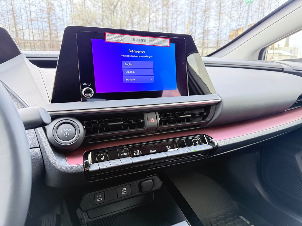 Toyota Prius Plug-In Hybrid SE 2026 à Thetford Mines, Québec - 27 - w1024h768px