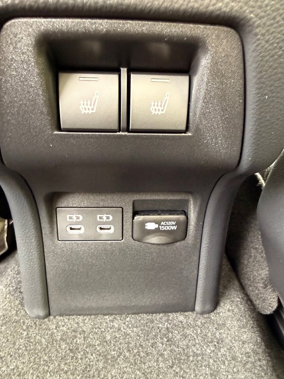 2026 Toyota Prius Plug-In Hybrid XSE in Thetford Mines, Quebec - 31 - w1024h768px