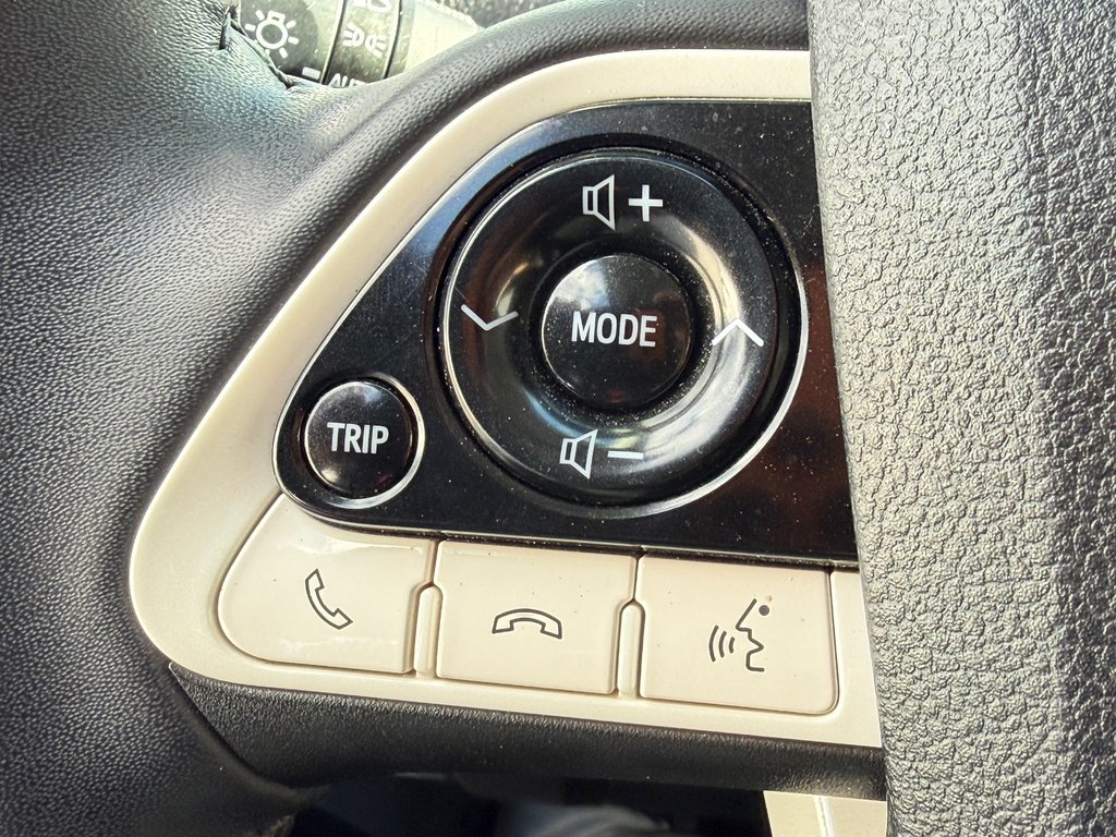 Toyota Prius Prime TECHNOLOGIE / BRANCHABLE / 39.500KM SEULEMENT / 2017 à Thetford Mines, Québec - 33 - w1024h768px
