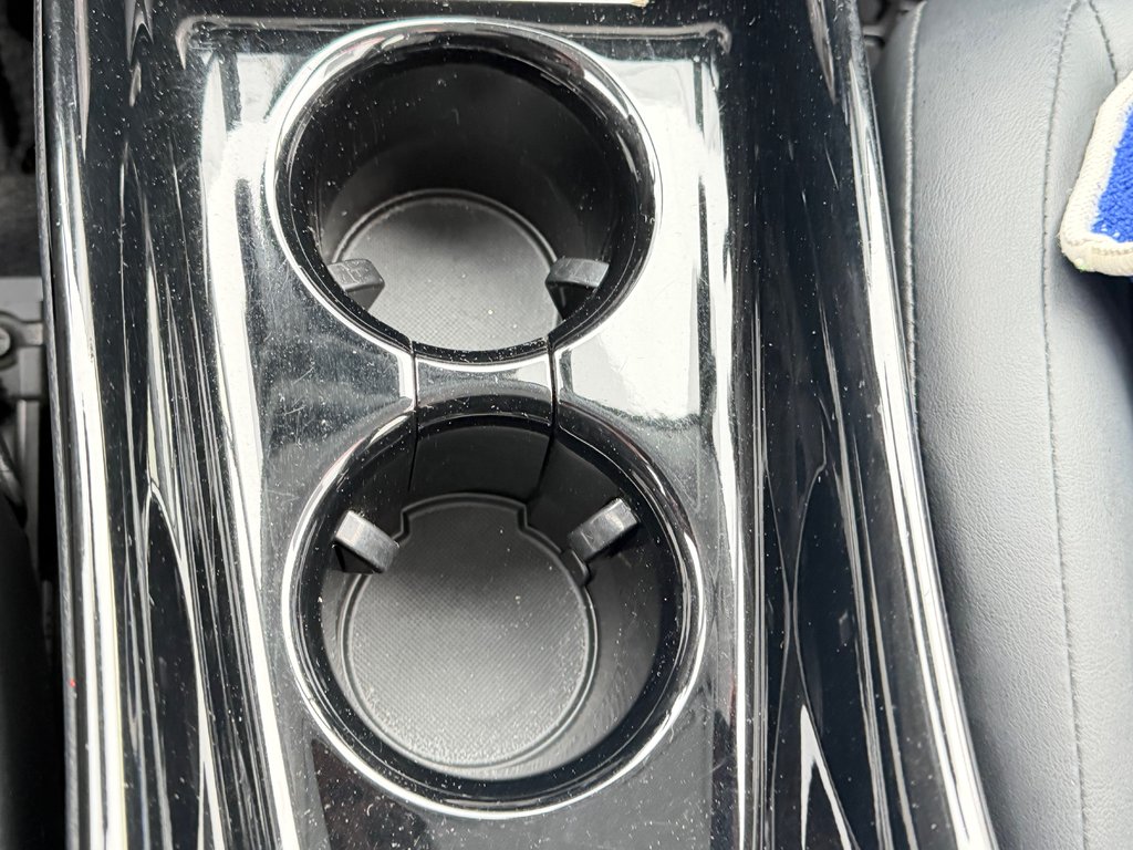 Toyota Prius Prime TECHNOLOGIE / BRANCHABLE / 39.500KM SEULEMENT / 2017 à Thetford Mines, Québec - 43 - w1024h768px