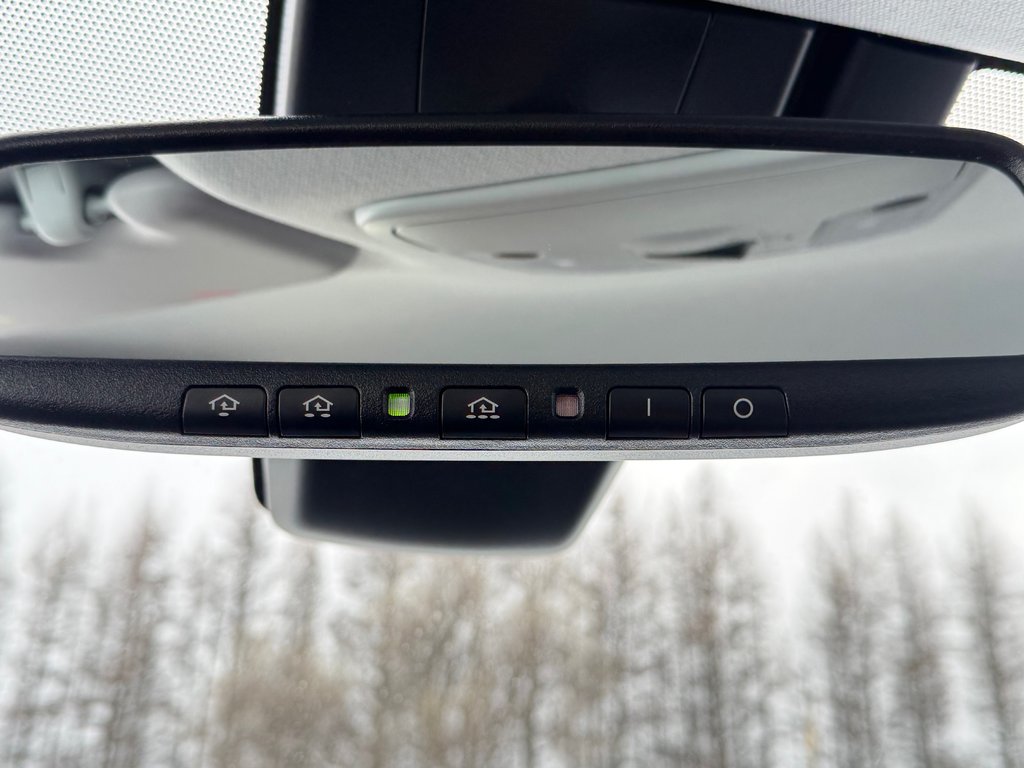 Toyota Prius Prime TECHNOLOGIE / BRANCHABLE / 39.500KM SEULEMENT / 2017 à Thetford Mines, Québec - 47 - w1024h768px