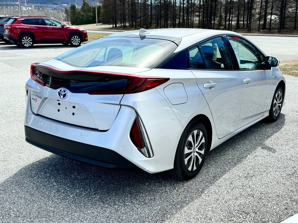 2020  PRIUS PRIME UPGRADE / BRANCHABLE / GPS / CUIR / COMME NEUF in Thetford Mines, Quebec - 5 - w1024h768px