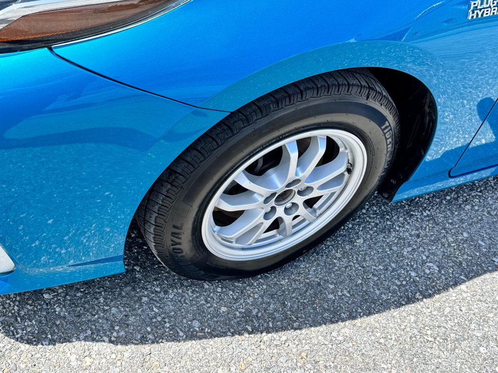 Toyota PRIUS PRIME GROUPE UPGRADE / CUIR / AUBAINE A SAISIR / 2020 à Thetford Mines, Québec - 15 - w1024h768px