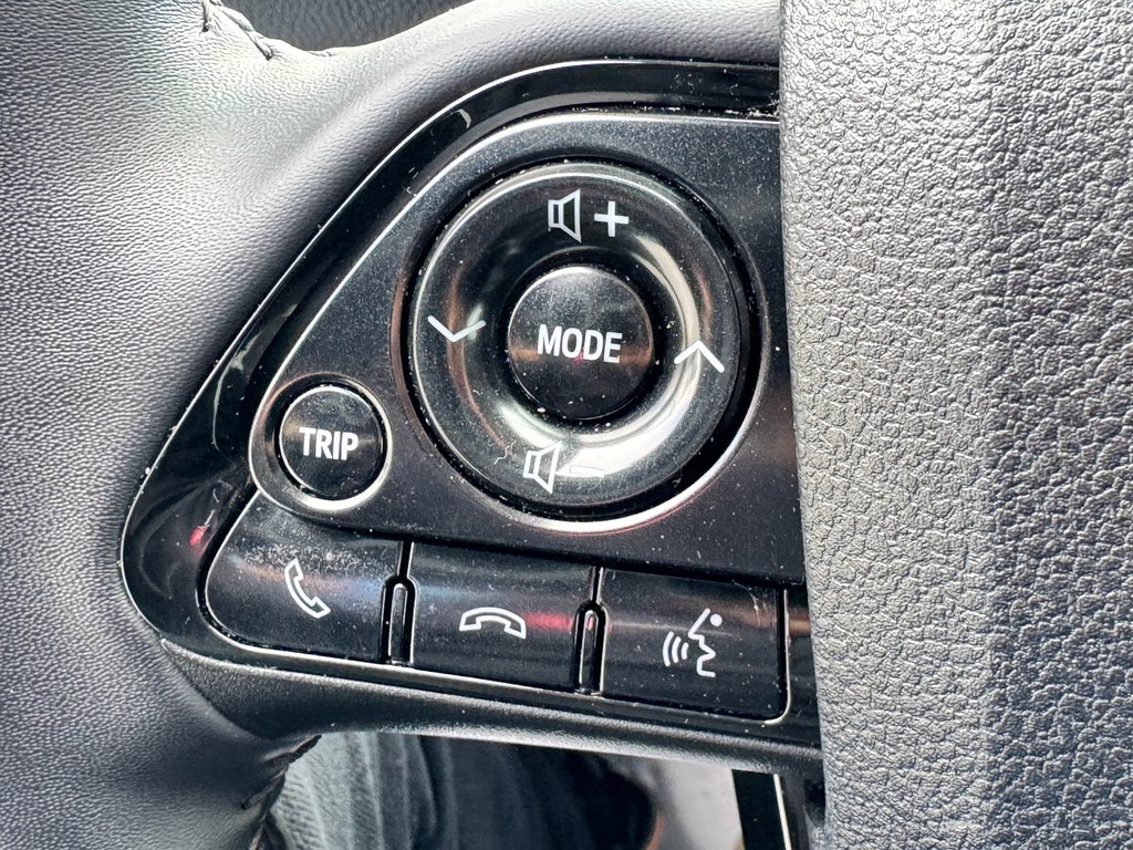Toyota PRIUS PRIME GROUPE UPGRADE / CUIR / AUBAINE A SAISIR / 2020 à Thetford Mines, Québec - 33 - w1024h768px