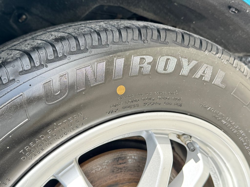 Toyota PRIUS PRIME GROUPE UPGRADE / CUIR / AUBAINE A SAISIR / 2020 à Thetford Mines, Québec - 17 - w1024h768px