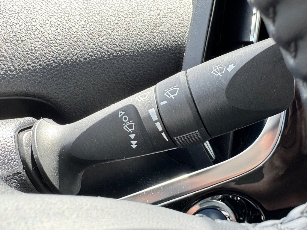 Toyota PRIUS PRIME GROUPE UPGRADE / CUIR / AUBAINE A SAISIR / 2020 à Thetford Mines, Québec - 39 - w1024h768px
