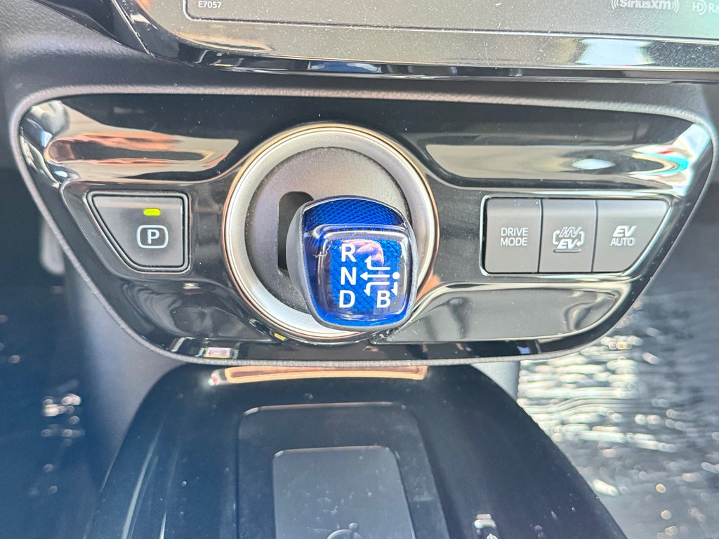 Toyota PRIUS PRIME GROUPE UPGRADE / CUIR / AUBAINE A SAISIR / 2020 à Thetford Mines, Québec - 45 - w1024h768px