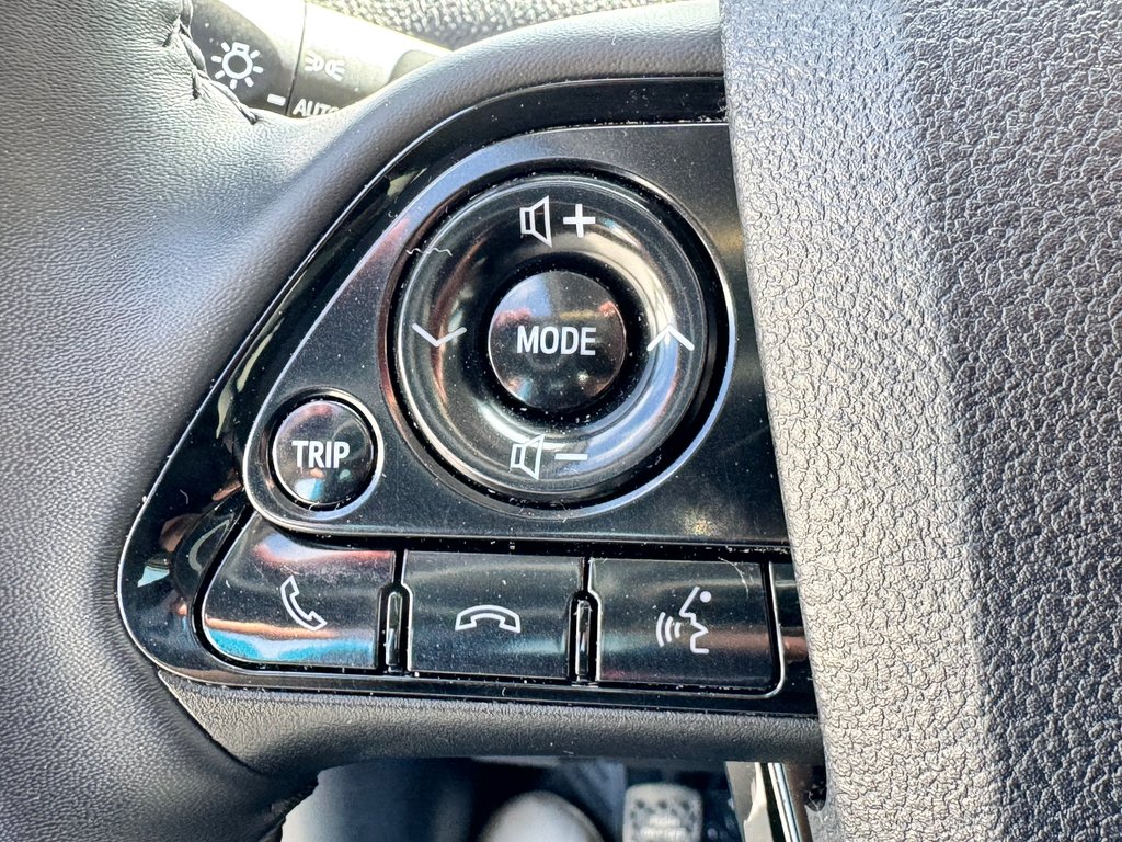 Toyota PRIUS PRIME GROUPE UPGRADE / CUIR / AUBAINE A SAISIR / 2020 à Thetford Mines, Québec - 35 - w1024h768px