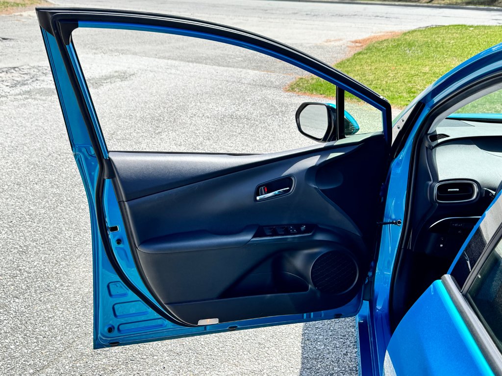 Toyota PRIUS PRIME GROUPE UPGRADE / CUIR / AUBAINE A SAISIR / 2020 à Thetford Mines, Québec - 26 - w1024h768px