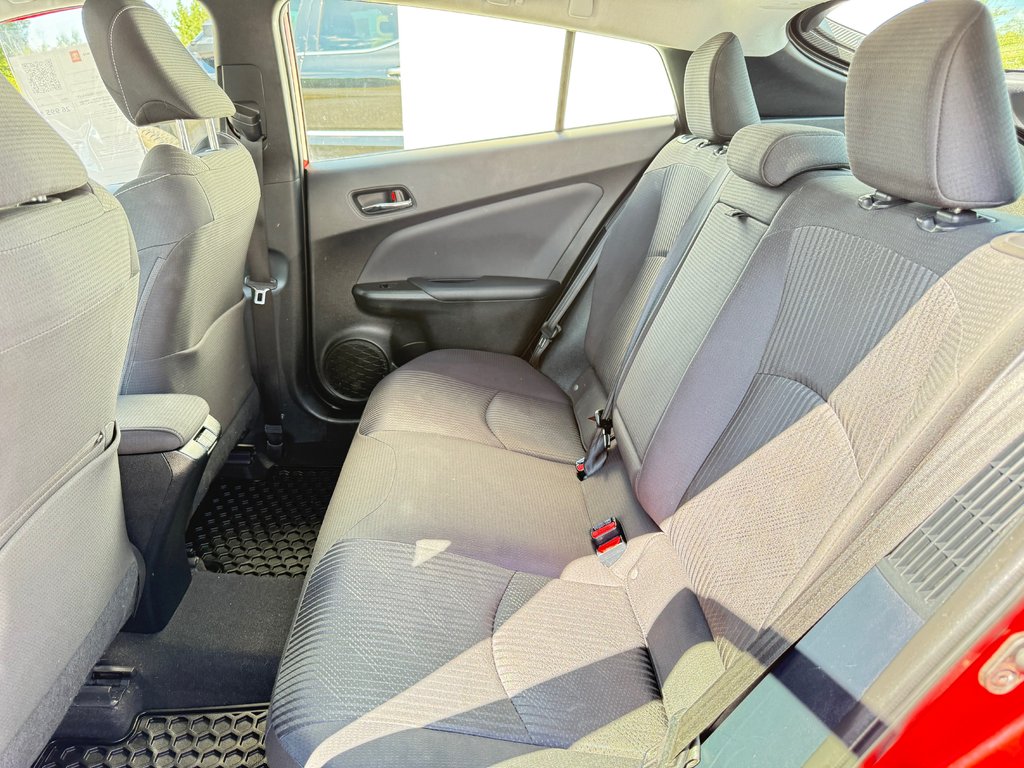 2021 Toyota PRIUS PRIME BASE / TRÈS BAS KILOS 46.000KM / SUPER DEAL / in Thetford Mines, Quebec - 27 - w1024h768px