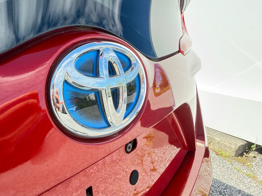 2021 Toyota PRIUS PRIME BASE / TRÈS BAS KILOS 46.000KM / SUPER DEAL / in Thetford Mines, Quebec - 31 - w1024h768px
