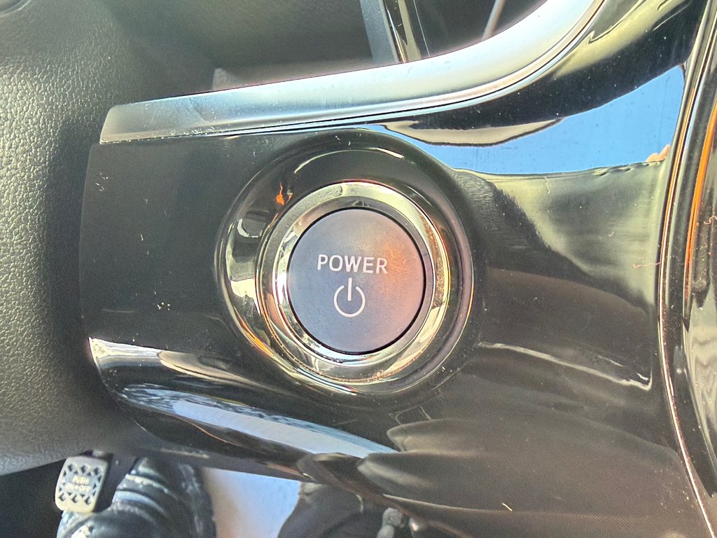 2021 Toyota Prius Prime GROUPE TECHNOLOGIE / 28.800KM SEULEMENT / PEA 03-08-26=100km WOW !!!! in Thetford Mines, Quebec - 45 - w1024h768px