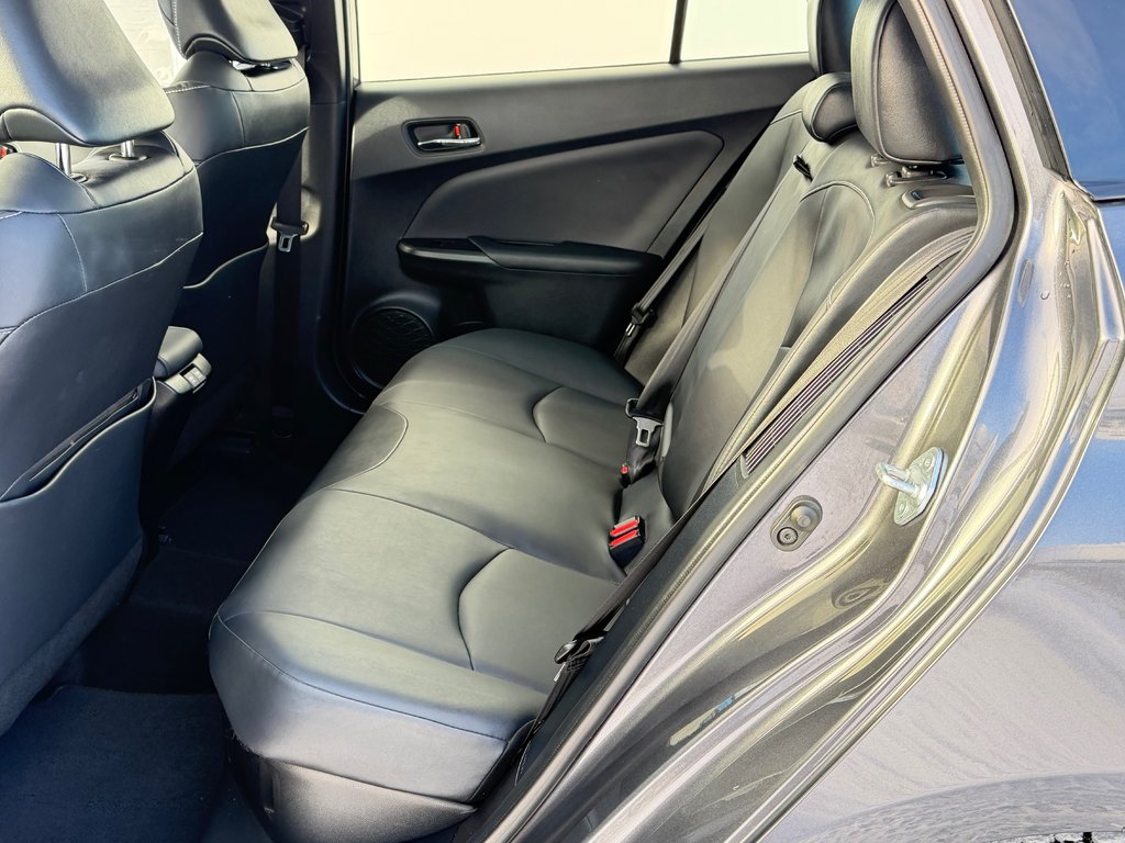 2021 Toyota Prius Prime GROUPE TECHNOLOGIE / 28.800KM SEULEMENT / PEA 03-08-26=100km WOW !!!! in Thetford Mines, Quebec - 57 - w1024h768px