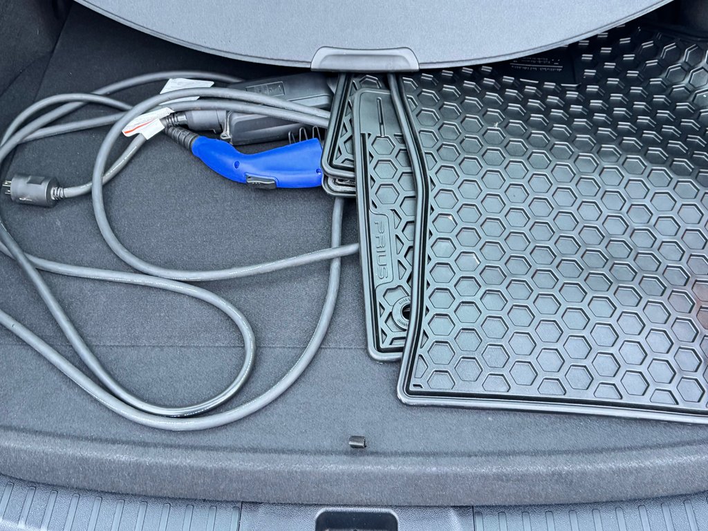 2021 Toyota Prius Prime GROUPE TECHNOLOGIE / 28.800KM SEULEMENT / PEA 03-08-26=100km WOW !!!! in Thetford Mines, Quebec - 62 - w1024h768px