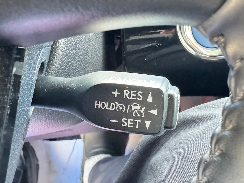 2021 Toyota Prius Prime GROUPE TECHNOLOGIE / 28.800KM SEULEMENT / PEA 03-08-26=100km WOW !!!! in Thetford Mines, Quebec - 40 - w1024h768px