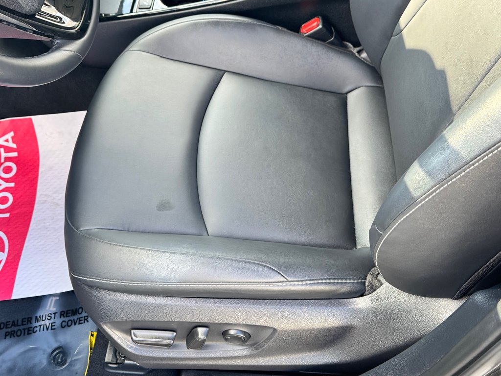 2021 Toyota Prius Prime GROUPE TECHNOLOGIE / 28.800KM SEULEMENT / PEA 03-08-26=100km WOW !!!! in Thetford Mines, Quebec - 33 - w1024h768px