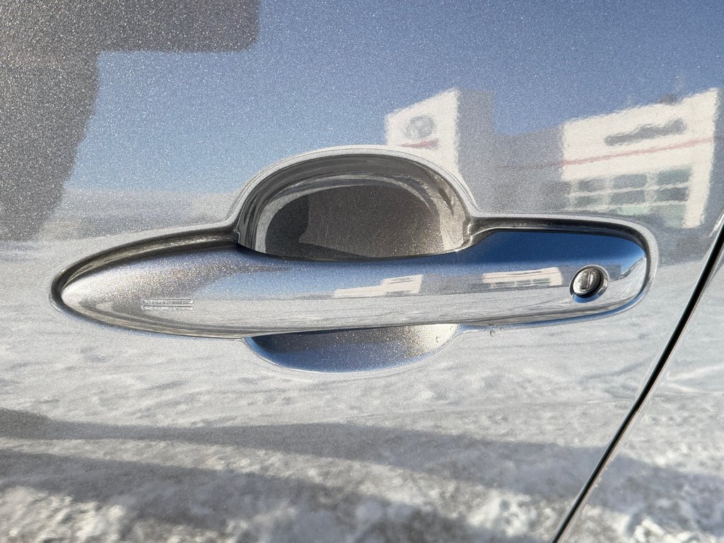 2021 Toyota Prius Prime GROUPE TECHNOLOGIE / 28.800KM SEULEMENT / PEA 03-08-26=100km WOW !!!! in Thetford Mines, Quebec - 20 - w1024h768px