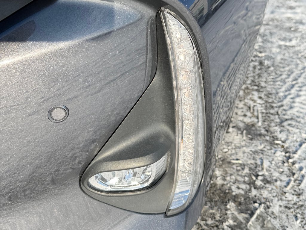 2021 Toyota Prius Prime GROUPE TECHNOLOGIE / 28.800KM SEULEMENT / PEA 03-08-26=100km WOW !!!! in Thetford Mines, Quebec - 11 - w1024h768px