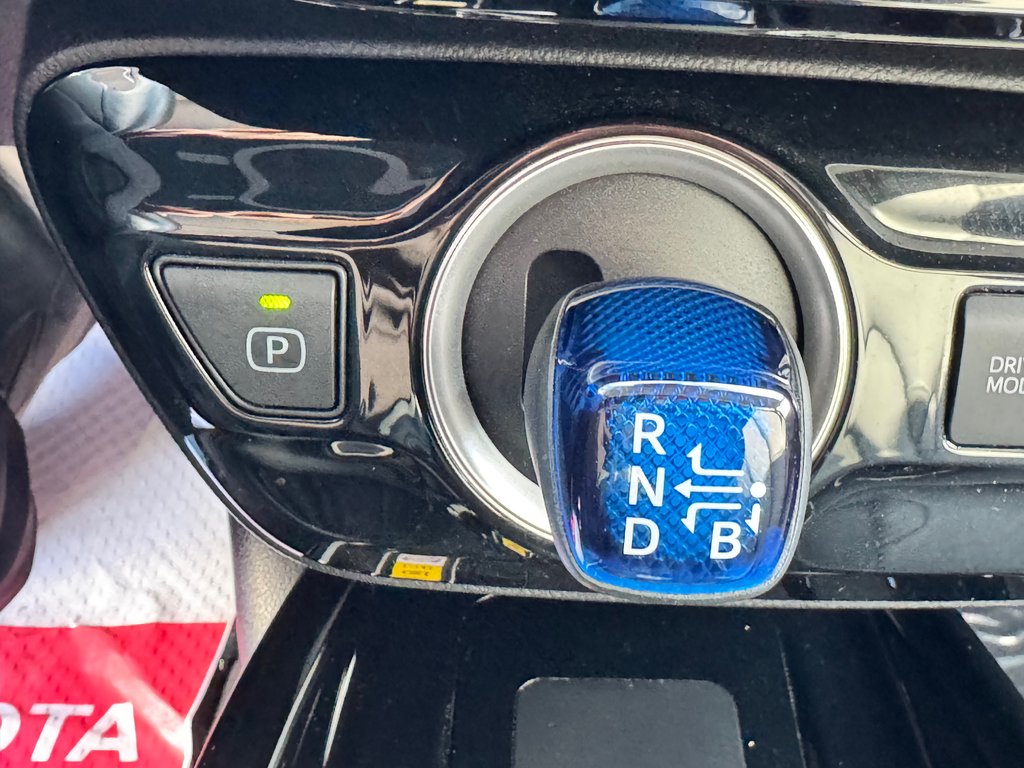 2021 Toyota Prius Prime GROUPE TECHNOLOGIE / 28.800KM SEULEMENT / PEA 03-08-26=100km WOW !!!! in Thetford Mines, Quebec - 50 - w1024h768px