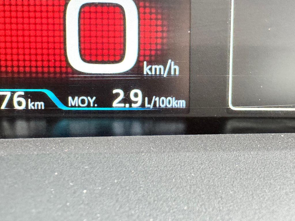 2022 Toyota PRIUS PRIME UPGRADE / PEA 24-04-27=100KM / AUBAINE / in Thetford Mines, Quebec - 41 - w1024h768px