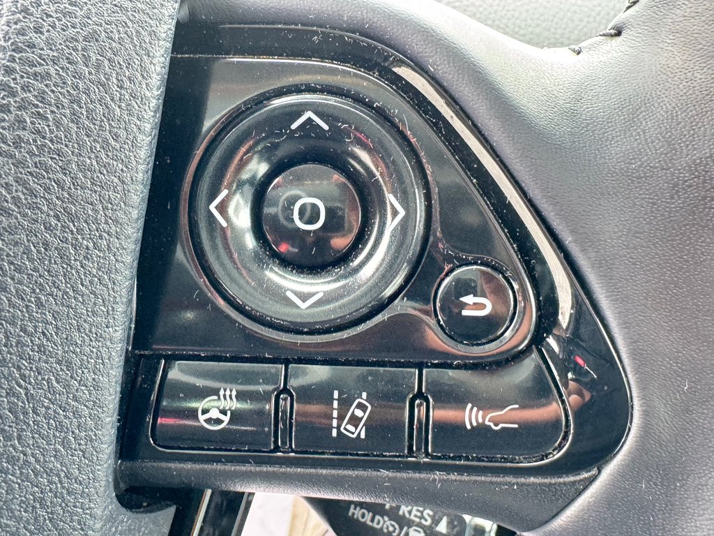 2022 Toyota PRIUS PRIME UPGRADE / PEA 24-04-27=100KM / AUBAINE / in Thetford Mines, Quebec - 37 - w1024h768px